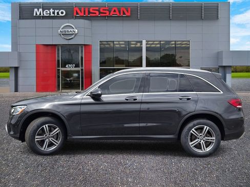 Used 2021 Mercedes-Benz GLC 300 image 3