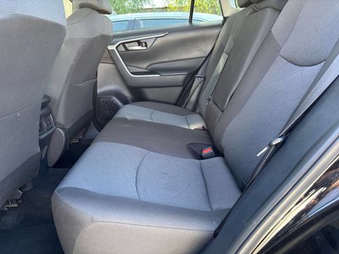 Used 2025 Toyota RAV4 XLE w/ Convenience Package AWD/4WD image 27