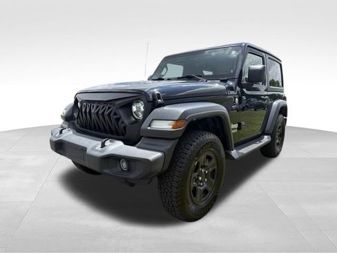 Used 2020 Jeep Wrangler Sport AWD/4WD image 9