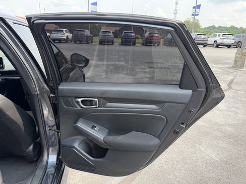 Used 2025 Honda Civic Sport image 12