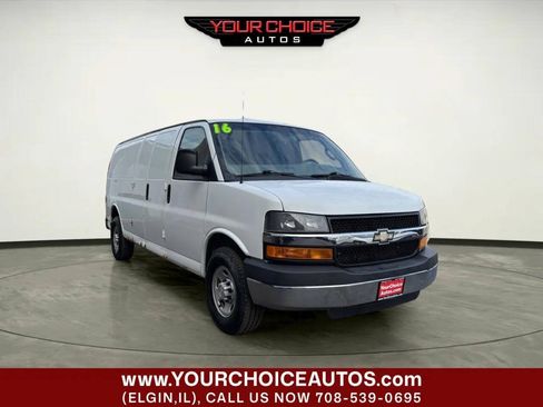 Used 2016 Chevrolet Express 3500 Extended RWD image 7