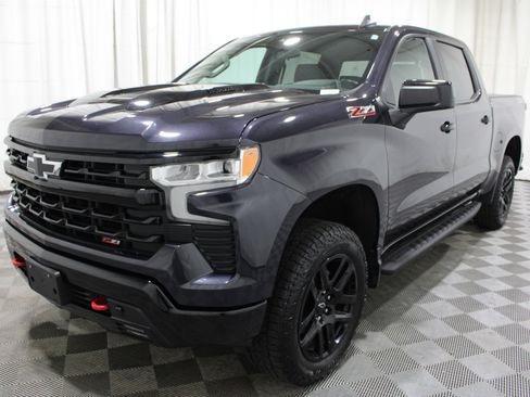 Used 2022 Chevrolet Silverado 1500 LT Trail Boss w/ Convenience Package II AWD/4WD image 37