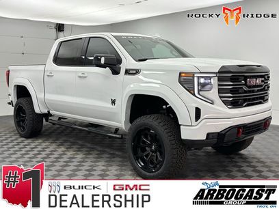 New 2025 GMC Sierra 1500 AT4 w/ AT4 Premium Package