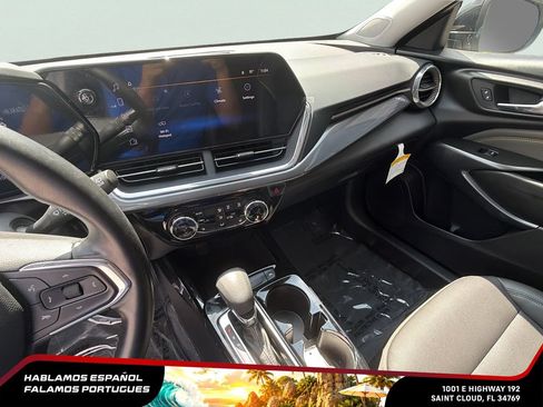 Certified 2025 Chevrolet Trax ACTIV w/ Driver Confidence Package FWD image 21