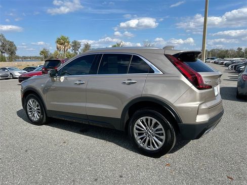 Used 2024 Cadillac XT4 Premium Luxury w/ Active Safety Package image 8