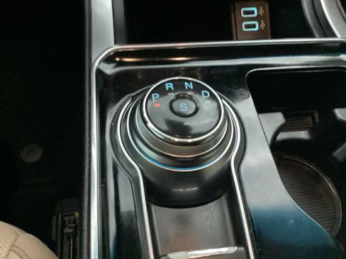 Used 2019 Ford Edge Titanium w/ Equipment Group 301A FWD image 62