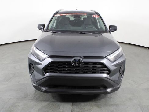 Used 2025 Toyota RAV4 LE AWD/4WD image 12