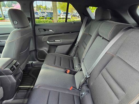 New 2026 Honda Prologue EX image 16