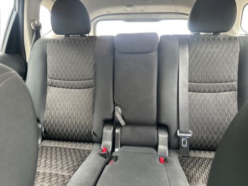 Used 2017 Nissan Rogue S AWD/4WD image 13
