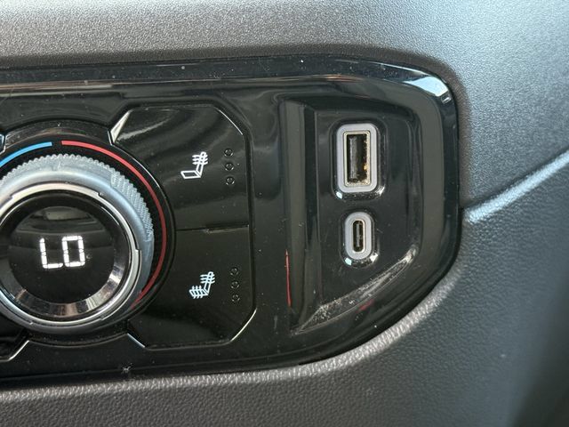 Certified 2026 Chevrolet Silverado 1500 LT AWD/4WD image 22