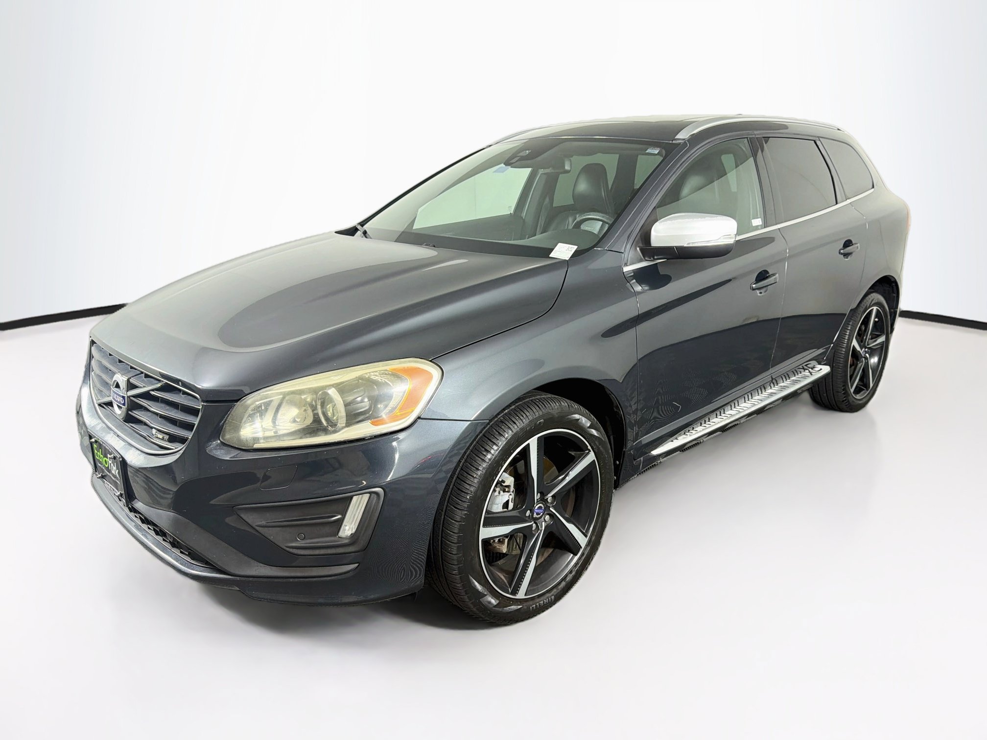 Used 2015 Volvo XC60 T6 R-Design Premier Plus AWD/4WD image 3