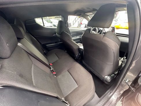 Used 2019 Toyota C-HR LE image 13