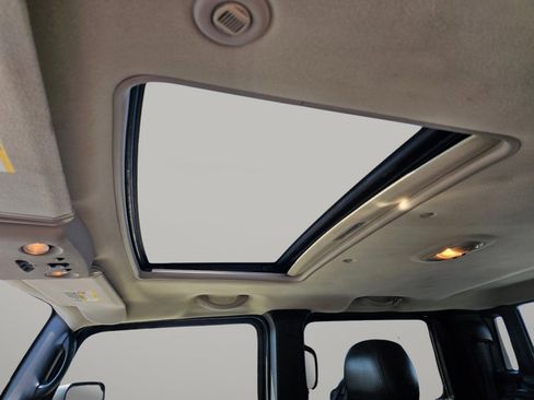 Used 2006 HUMMER H2 Base image 5