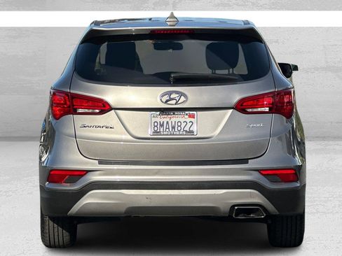 Used 2017 Hyundai Santa Fe Sport image 5
