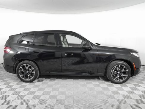 Used 2025 BMW X3 xDrive30i w/ Premium Package image 4