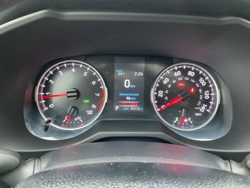 Used 2021 Toyota RAV4 XLE Premium AWD/4WD image 28