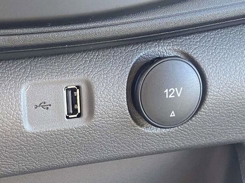 New 2026 Ford Transit 250 148 Medium Roof RWD image 20