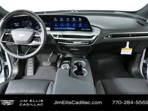 New 2026 Cadillac Lyriq Sport image 19