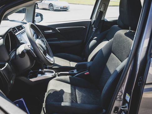 Used 2015 Honda Fit EX image 20