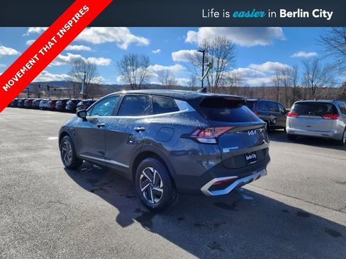 New 2025 Kia Sportage LX image 5