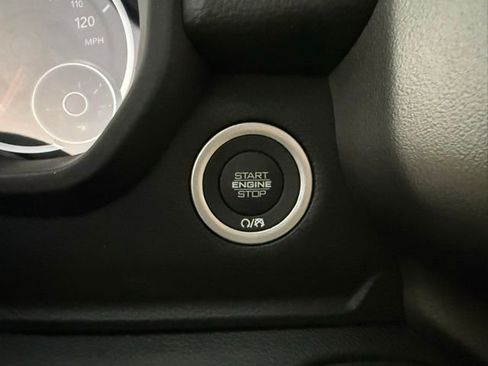 New 2026 RAM 1500 Big Horn AWD/4WD image 13