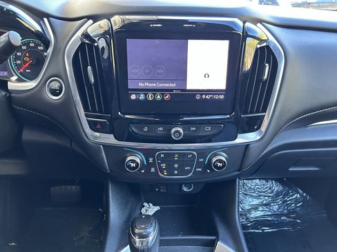 Used 2020 Chevrolet Traverse LT w/ LT Premium Package image 10