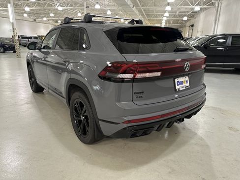 New 2026 Volkswagen Atlas Cross Sport SEL R-Line AWD/4WD image 6