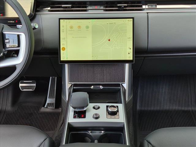 New 2027 Land Rover Range Rover Long Wheelbase SE AWD/4WD image 11