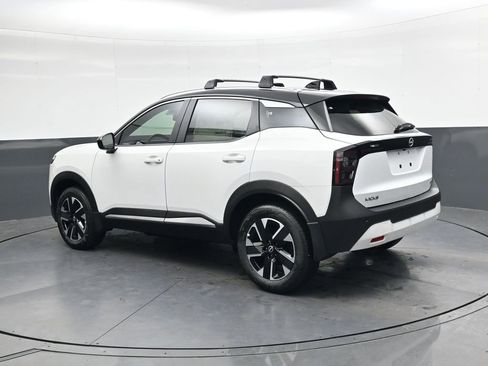 New 2026 Nissan Kicks SV w/ SV Premium Package AWD/4WD image 6