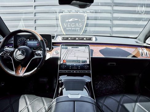 Used 2021 Mercedes-Benz Maybach S 580 4MATIC image 60