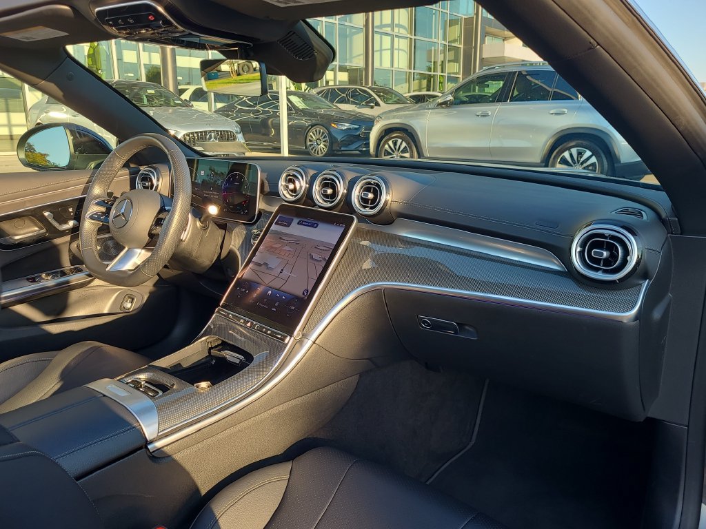 Used 2025 Mercedes-Benz CLE 300 4MATIC Cabriolet w/ Night Package image 17