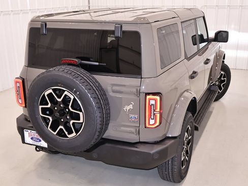 New 2026 Ford Bronco Outer Banks AWD/4WD image 38