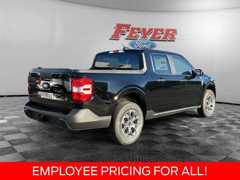 New 2025 Ford Maverick XLT w/ XLT Luxury Package FWD image 7