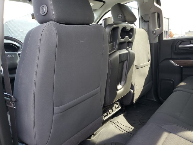 Used 2020 Chevrolet Silverado 1500 RST w/ RST Value Package AWD/4WD image 12