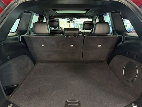 Used 2019 Jeep Grand Cherokee Trailhawk w/ Trailhawk Luxury Group AWD/4WD image 26