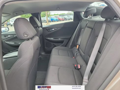 Used 2023 Chevrolet Malibu LT FWD image 10