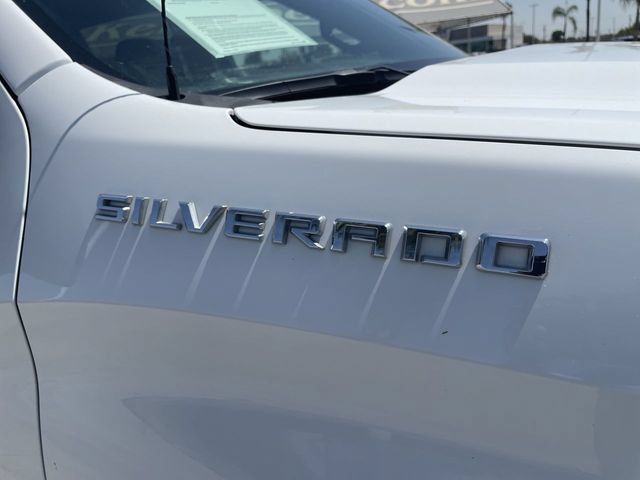 Used 2022 Chevrolet Silverado 1500 Custom AWD/4WD image 31