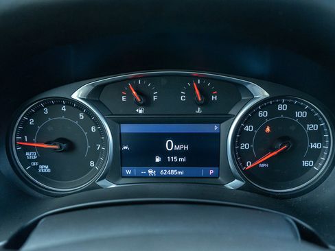 Used 2022 GMC Terrain SLT image 12