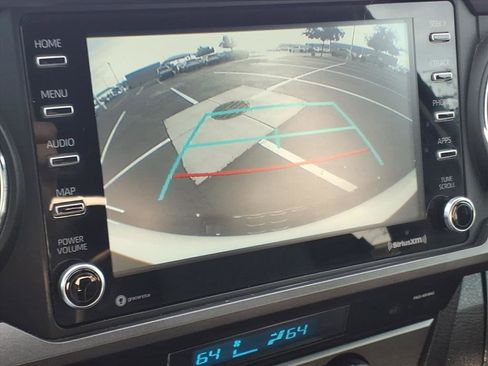 Certified 2022 Toyota Tacoma TRD Sport w/ Technology Package image 17