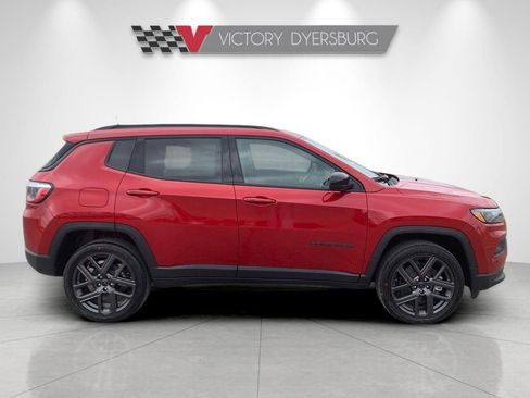 New 2026 Jeep Compass Latitude AWD/4WD image 9