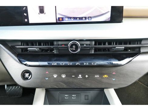 Used 2025 Nissan Murano Platinum w/ Cargo Package image 24