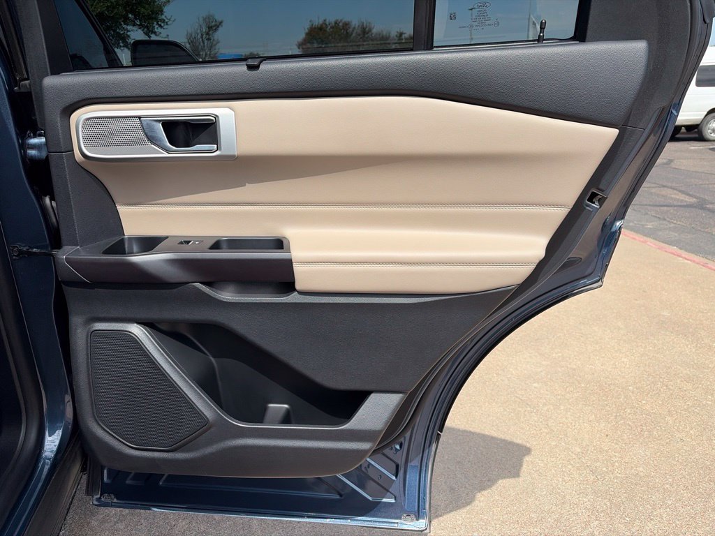 Certified 2020 Ford Explorer Limited RWD image 13
