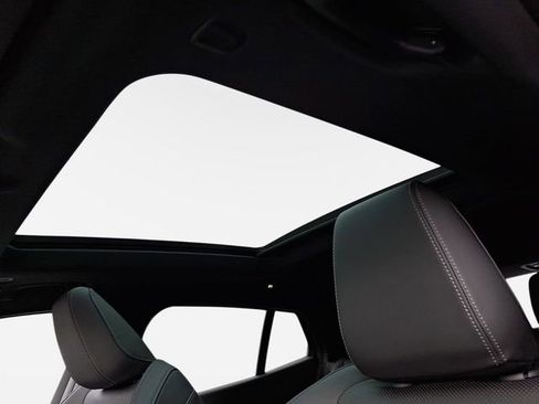 New 2026 BMW X2 xDrive28i w/ Technology Package image 12