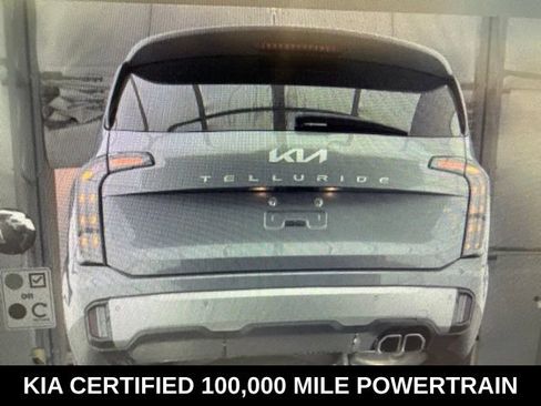 Certified 2023 Kia Telluride EX w/ EX Captain's Chair Package FWD image 10