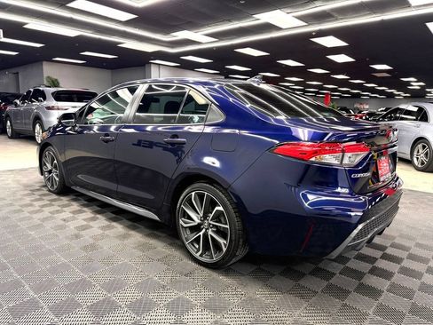 Used 2020 Toyota Corolla SE w/ SE Premium Package FWD image 9