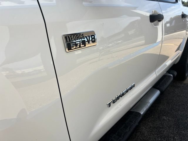 Used 2016 Toyota Tundra SR5 w/ TRD Off Road Package AWD/4WD image 6