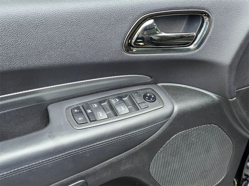 Used 2019 Dodge Durango R/T image 24