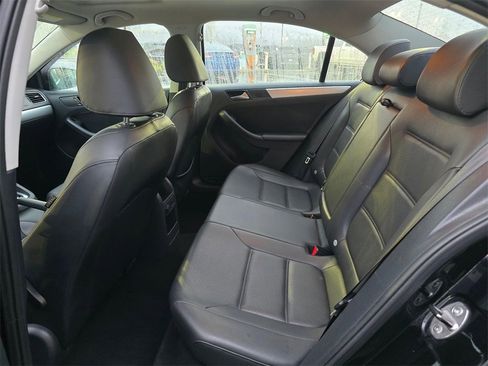 Used 2014 Volkswagen Jetta SE image 10