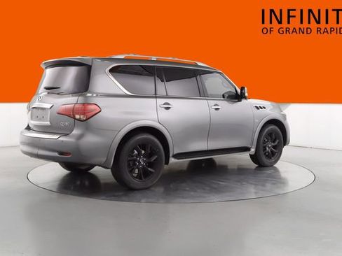 Used 2016 INFINITI QX80 4WD w/ Driver's Assistance Package image 3