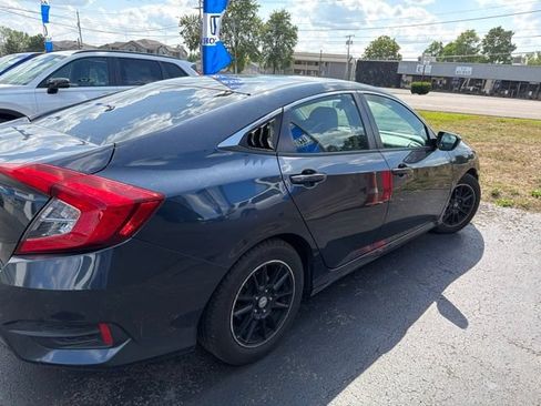 Used 2017 Honda Civic LX image 4